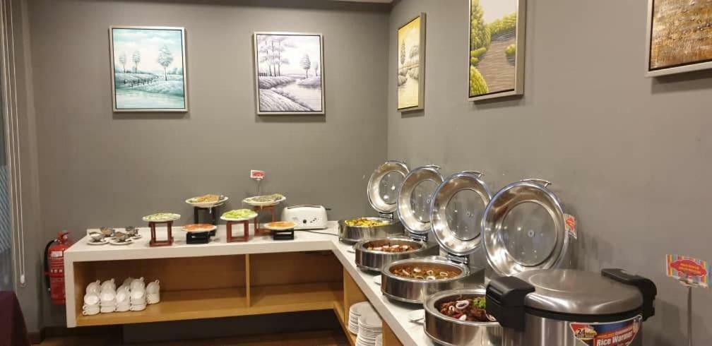 Lumut Suites Dış mekan fotoğraf