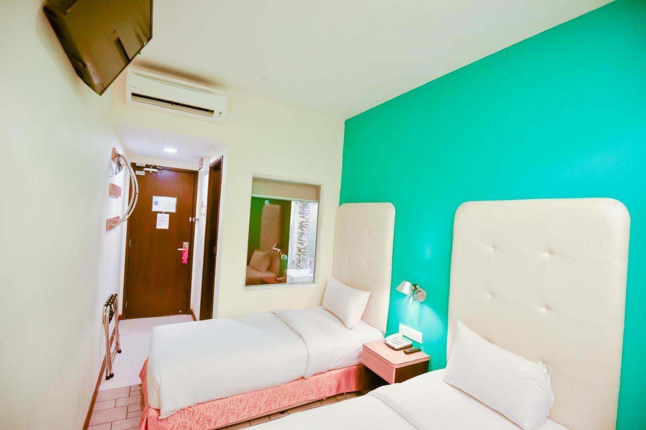 Lumut Suites Dış mekan fotoğraf