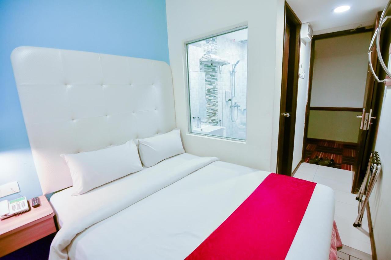 Lumut Suites Dış mekan fotoğraf
